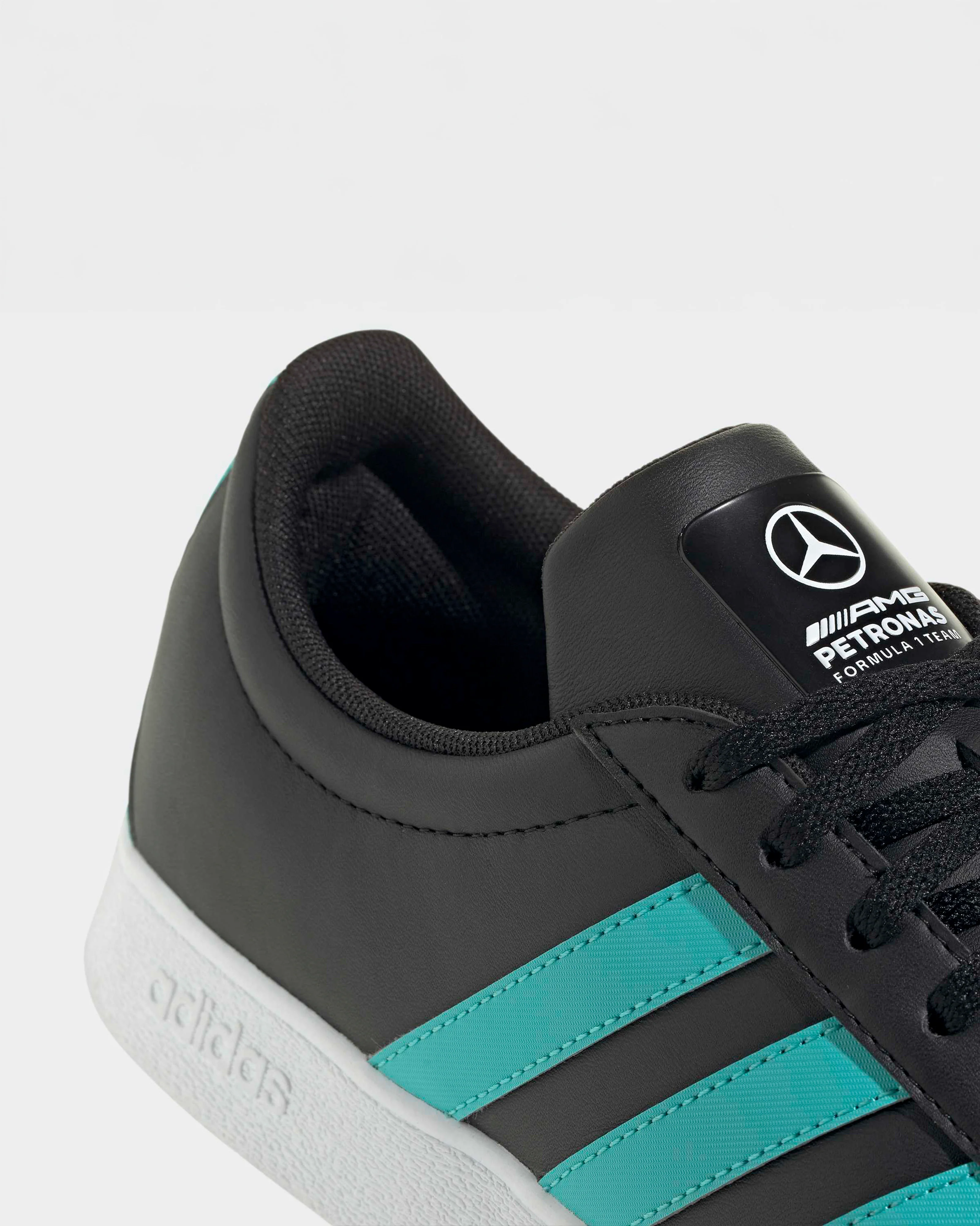 VL Court Shoes Black - Image 8