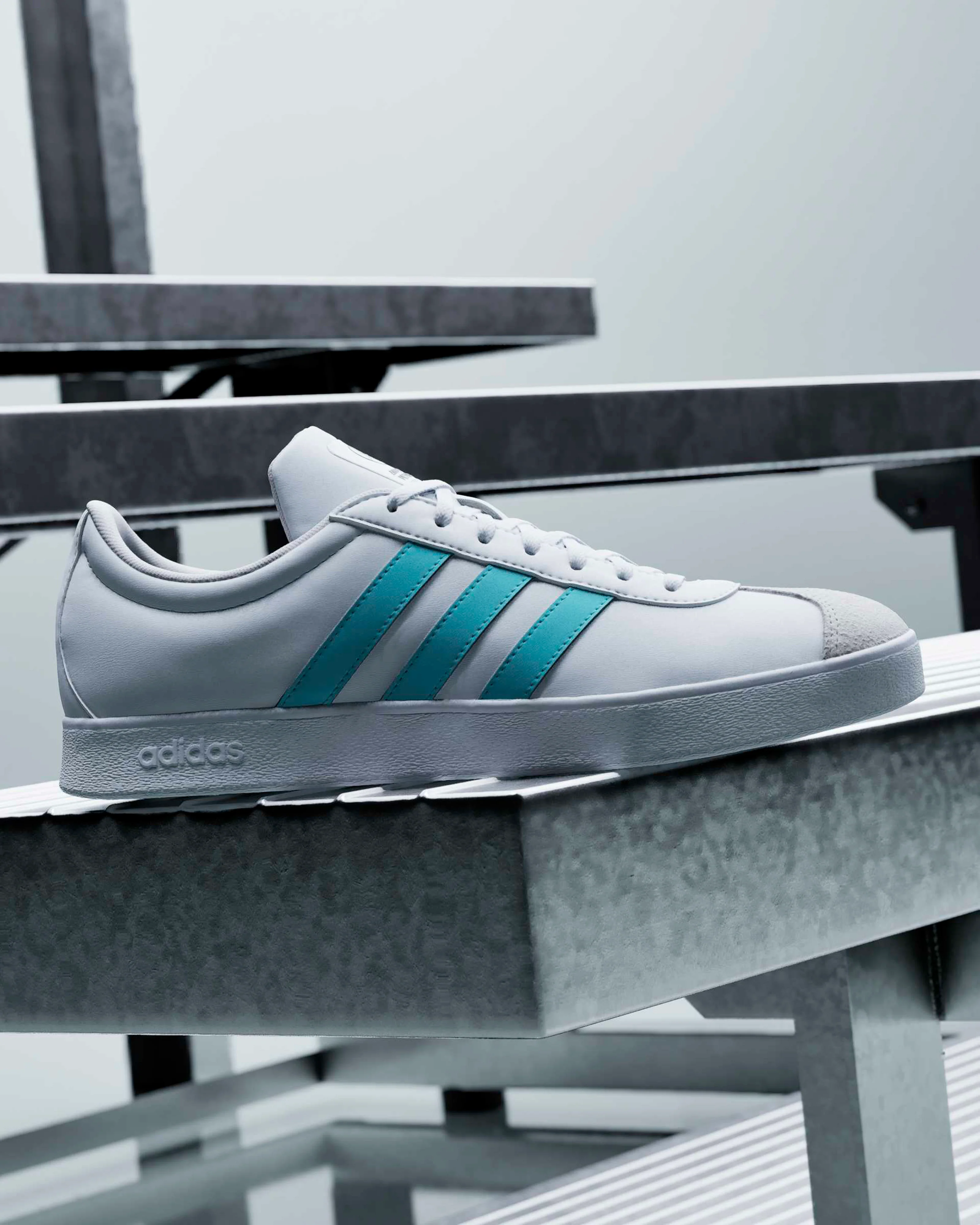 VL Court Shoes White - Image 5
