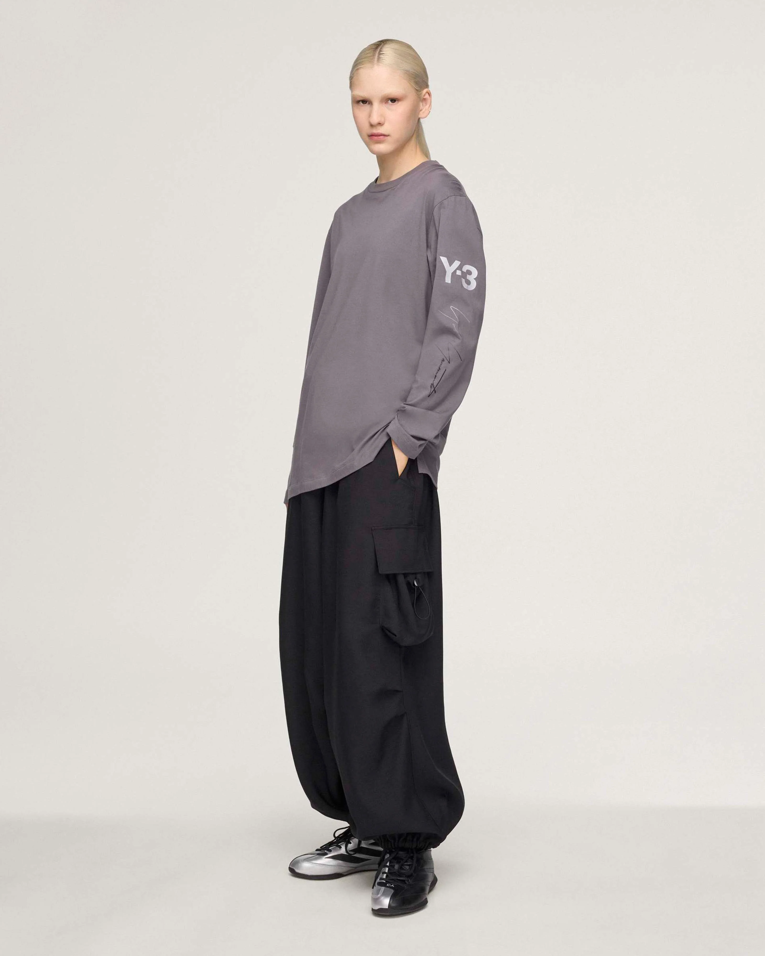 Y-3 Chaos Long-Sleeve T-shirt Grey - Image 5