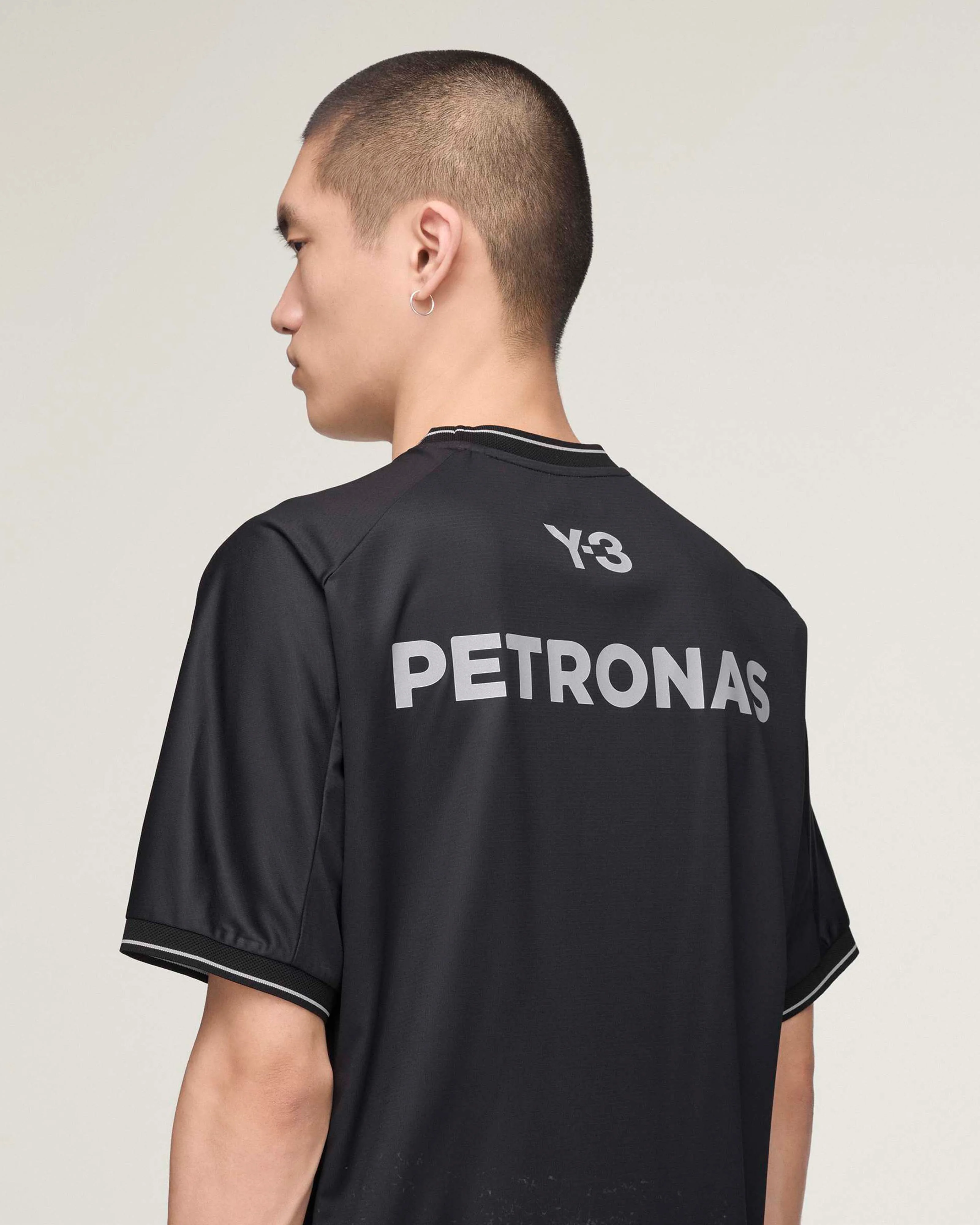 Y-3 Short-Sleeve Mechanics Tee Black - Image 6
