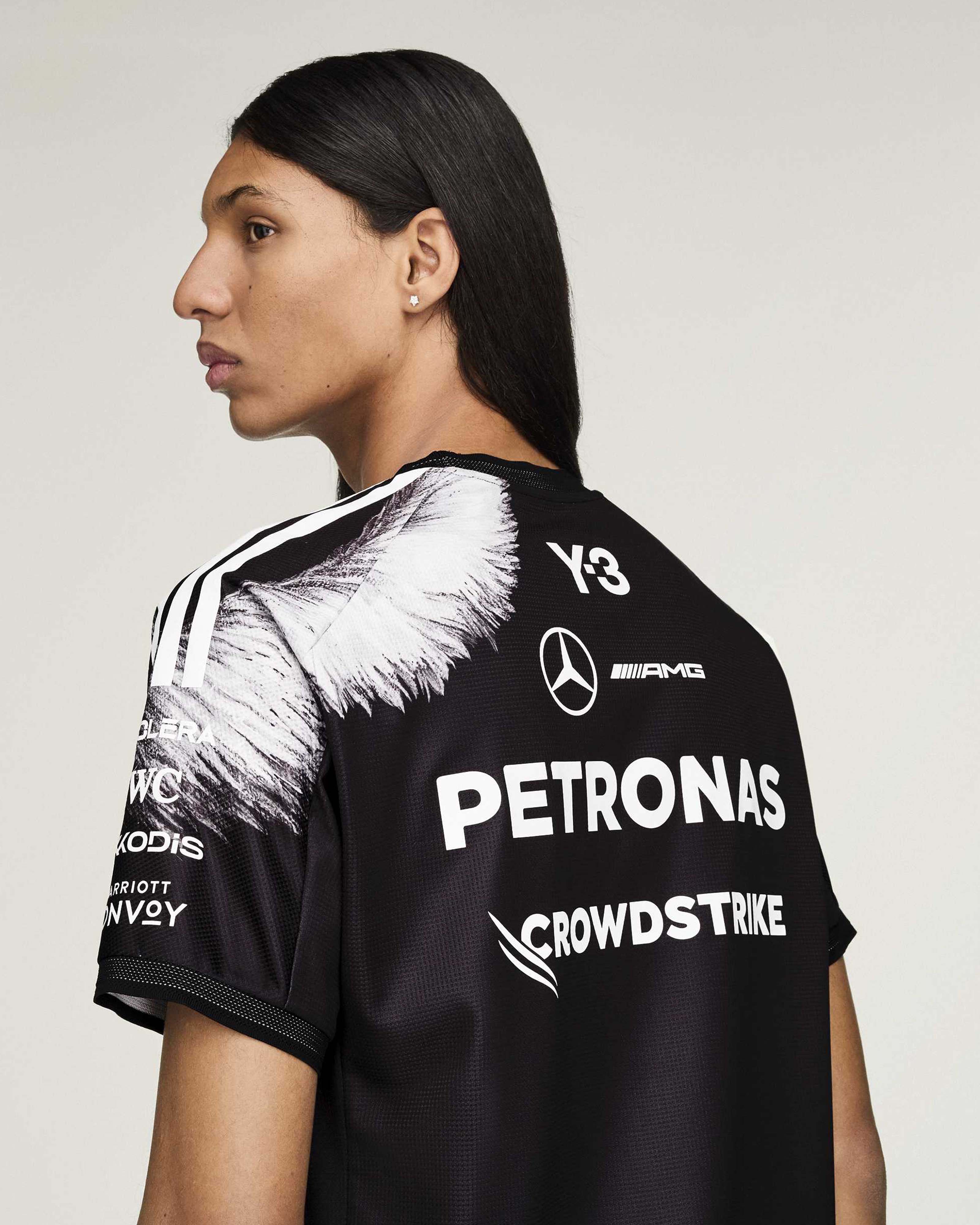 Y-3 Short-Sleeve Team Driver Tee Black - Image 8