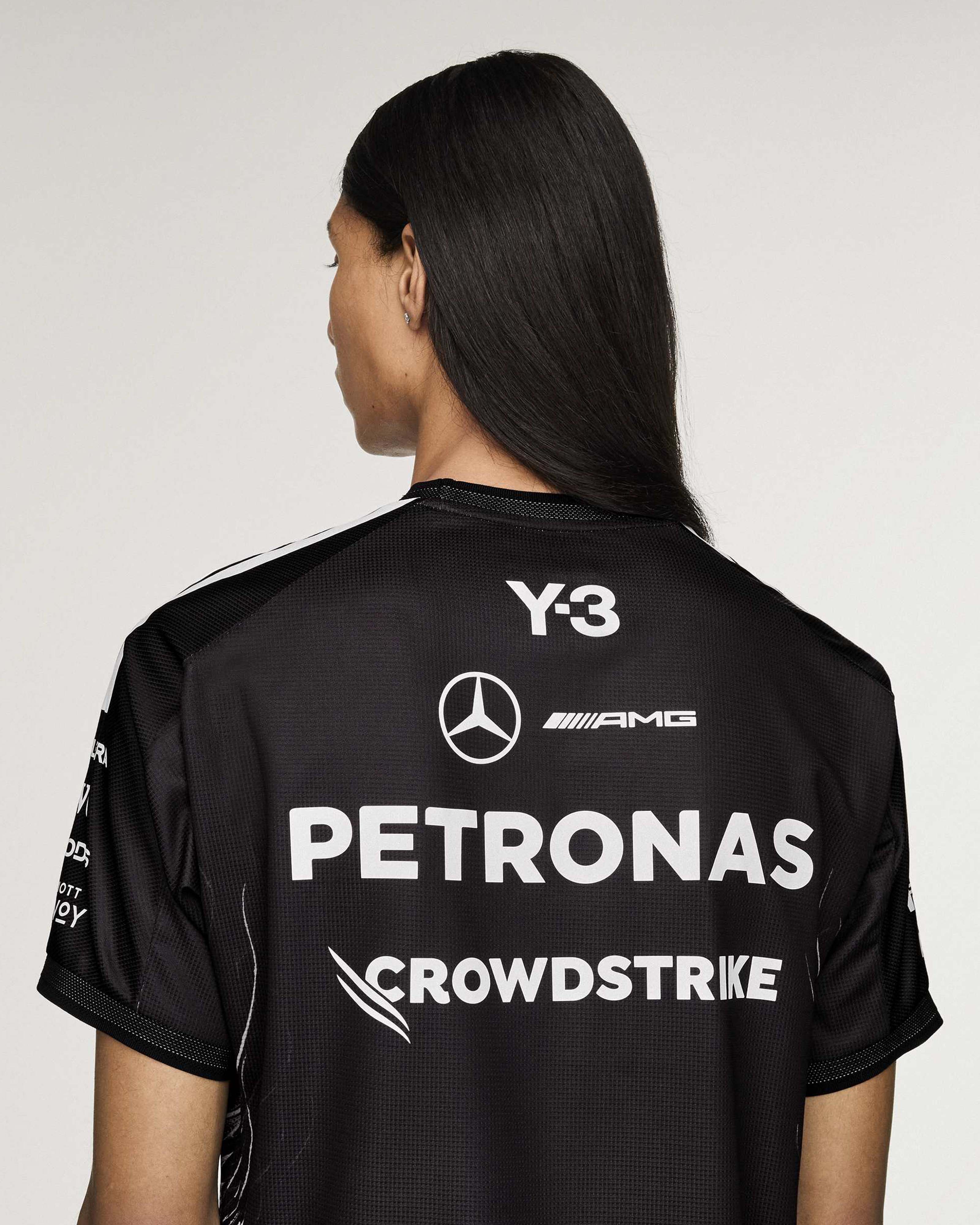 Y-3 Short-Sleeve Team Driver Tee Black - Image 8