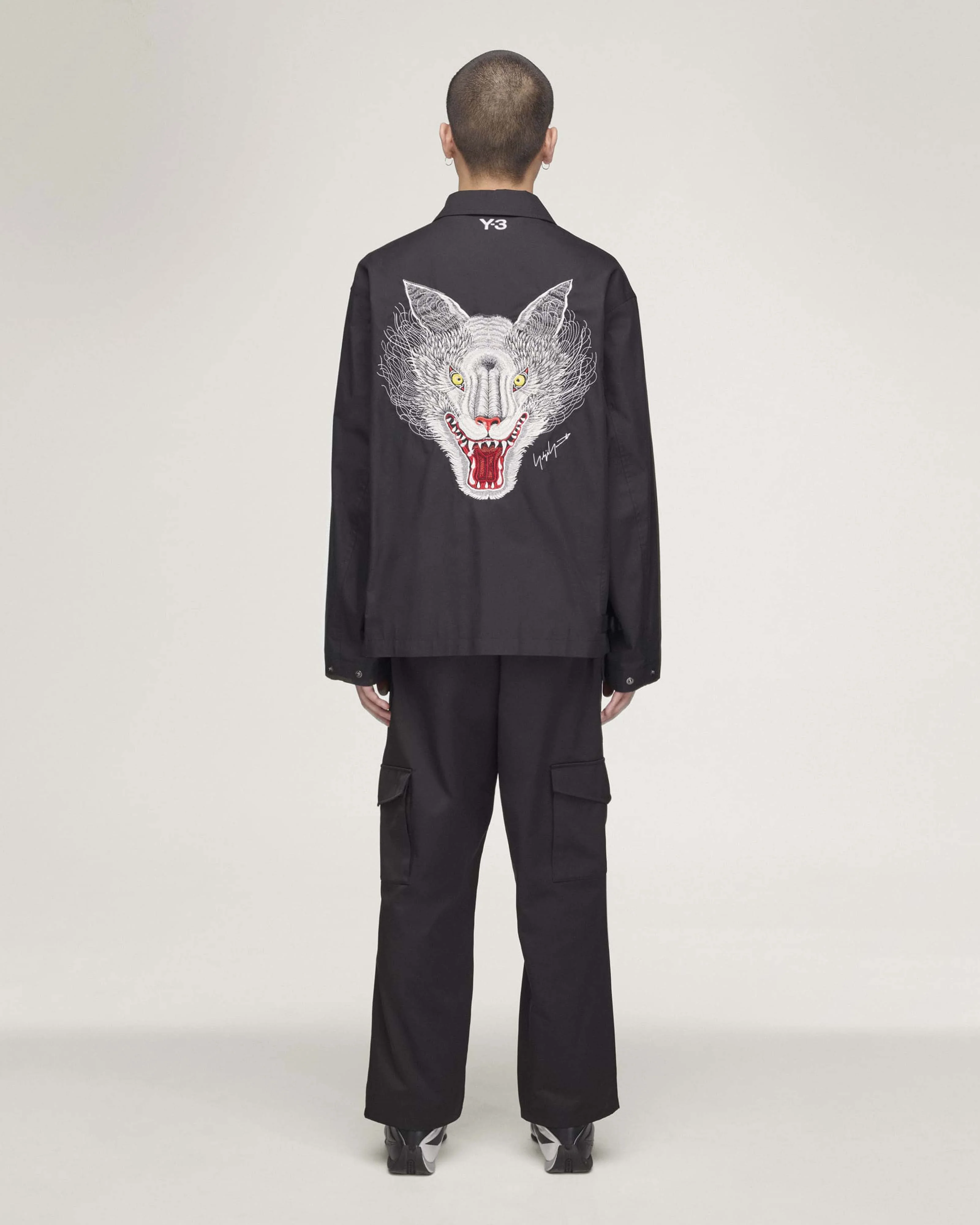 Y-3 Wolf Jacket Black - Image 3