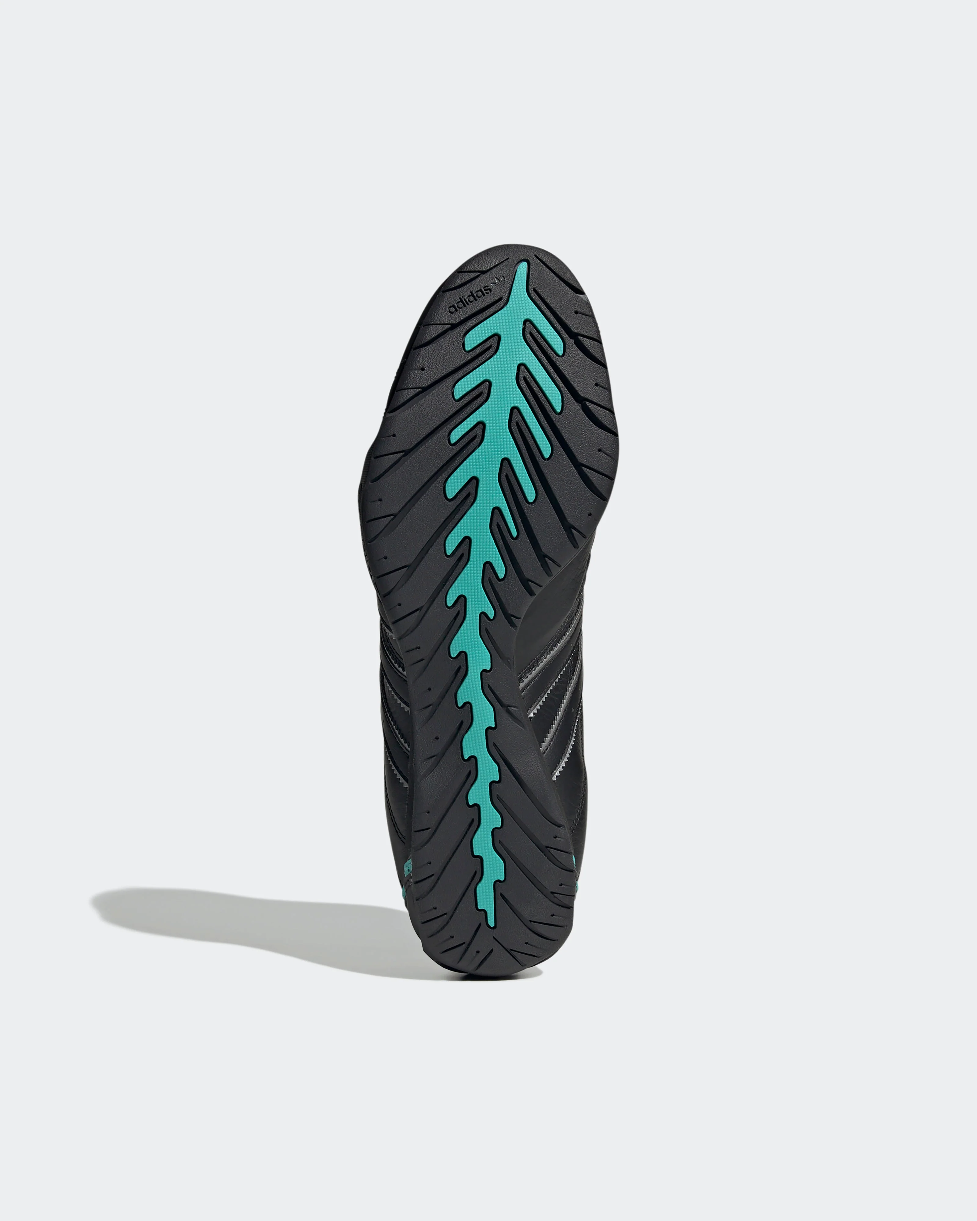 Adi Racer Lo Shoes Black - Image 6