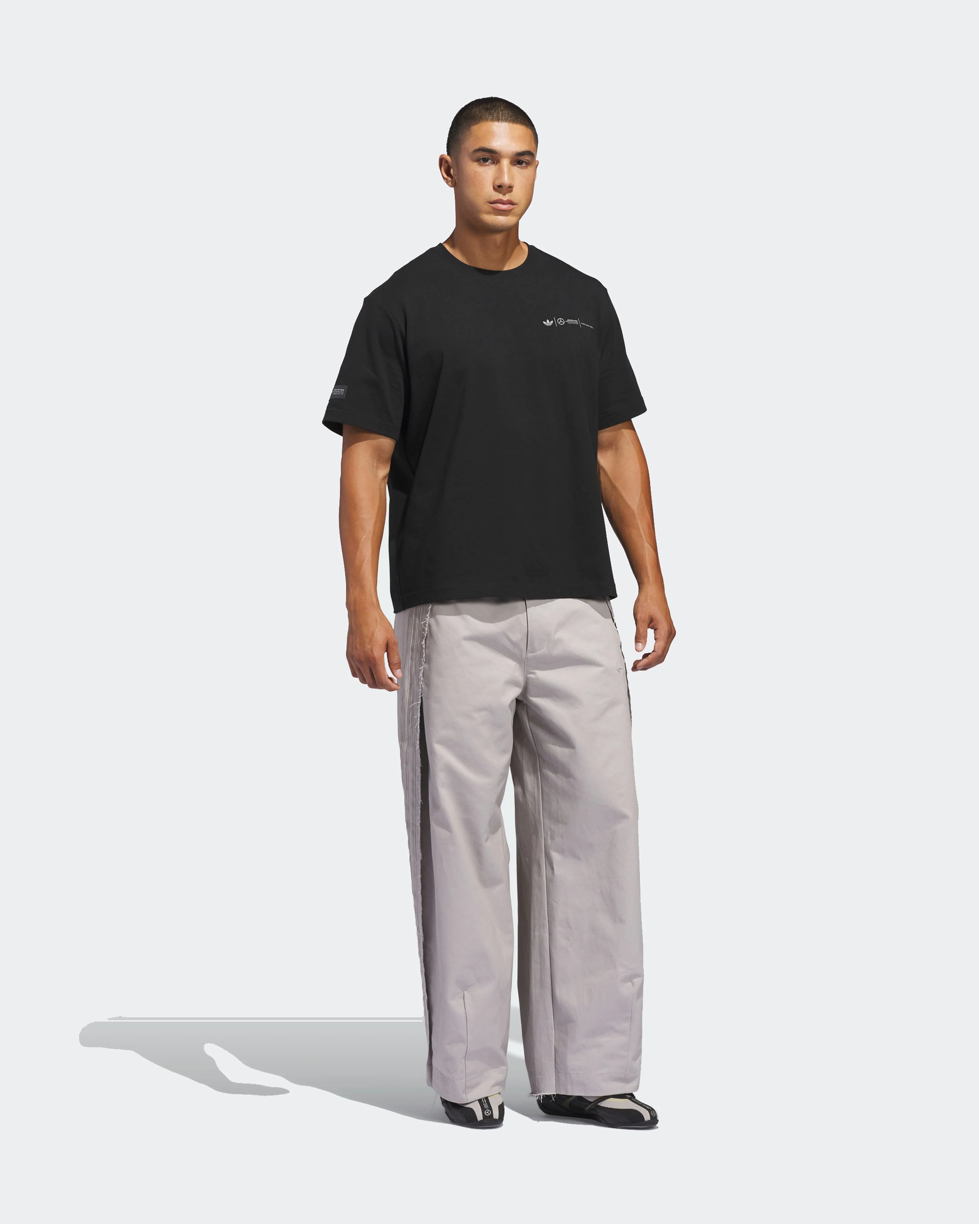 adidas para Bad Bunny x Mercedes-AMG F1 T-shirt Black - Image 8