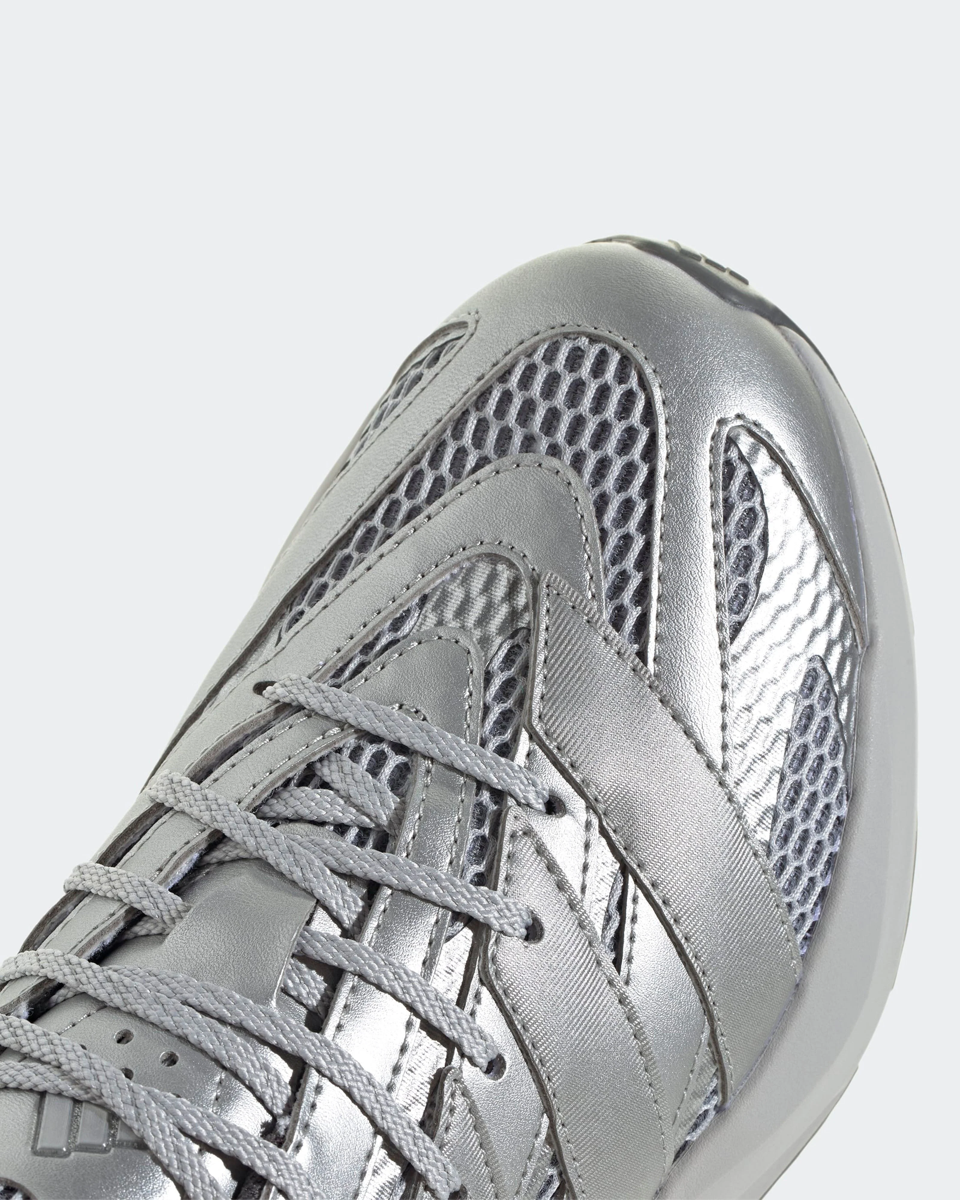 Lightblaze Shoes Grey - Image 6