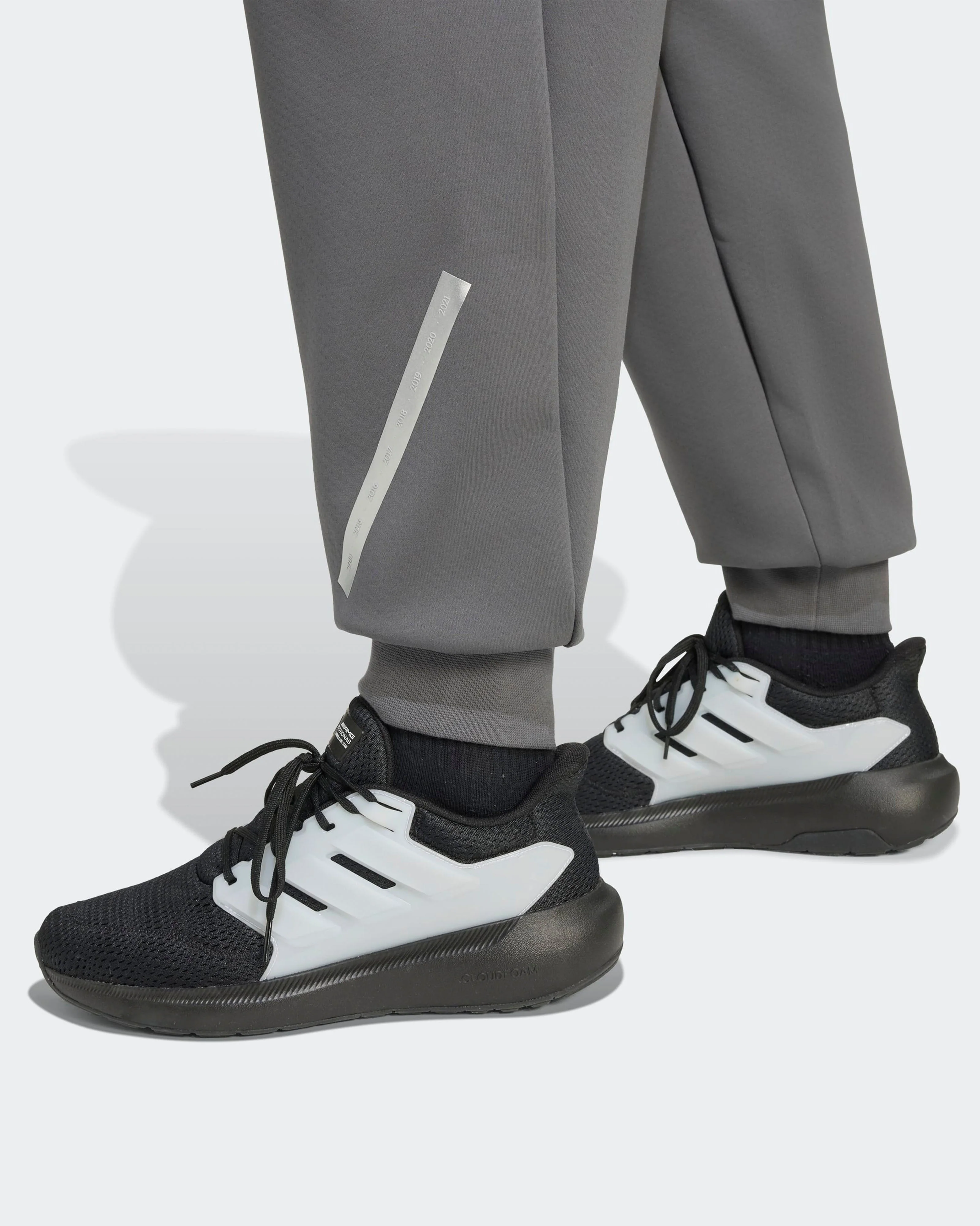Mens Silver Arrows Joggers Grey - Image 6