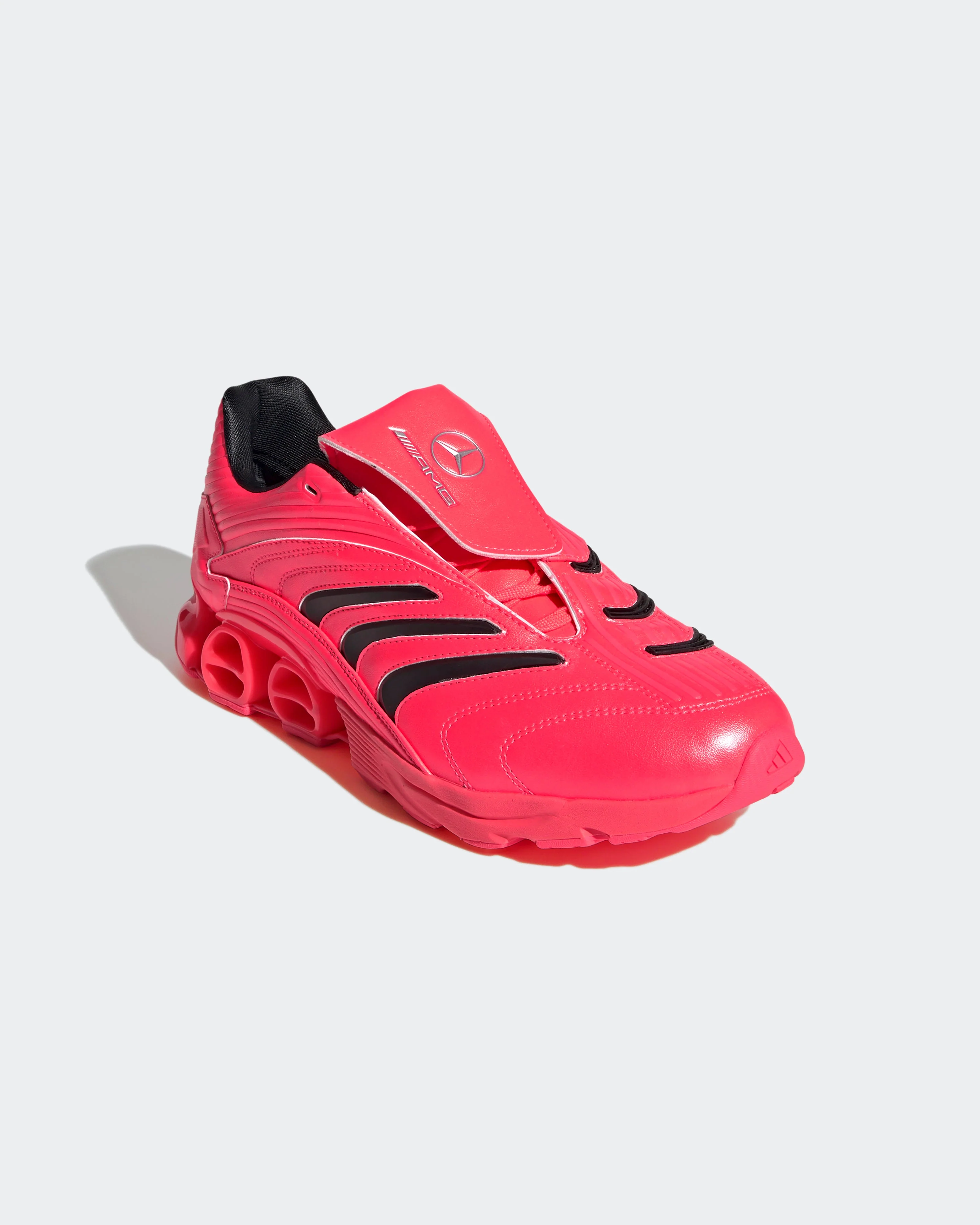 Predator Megaride Shoes Pink - Image 6